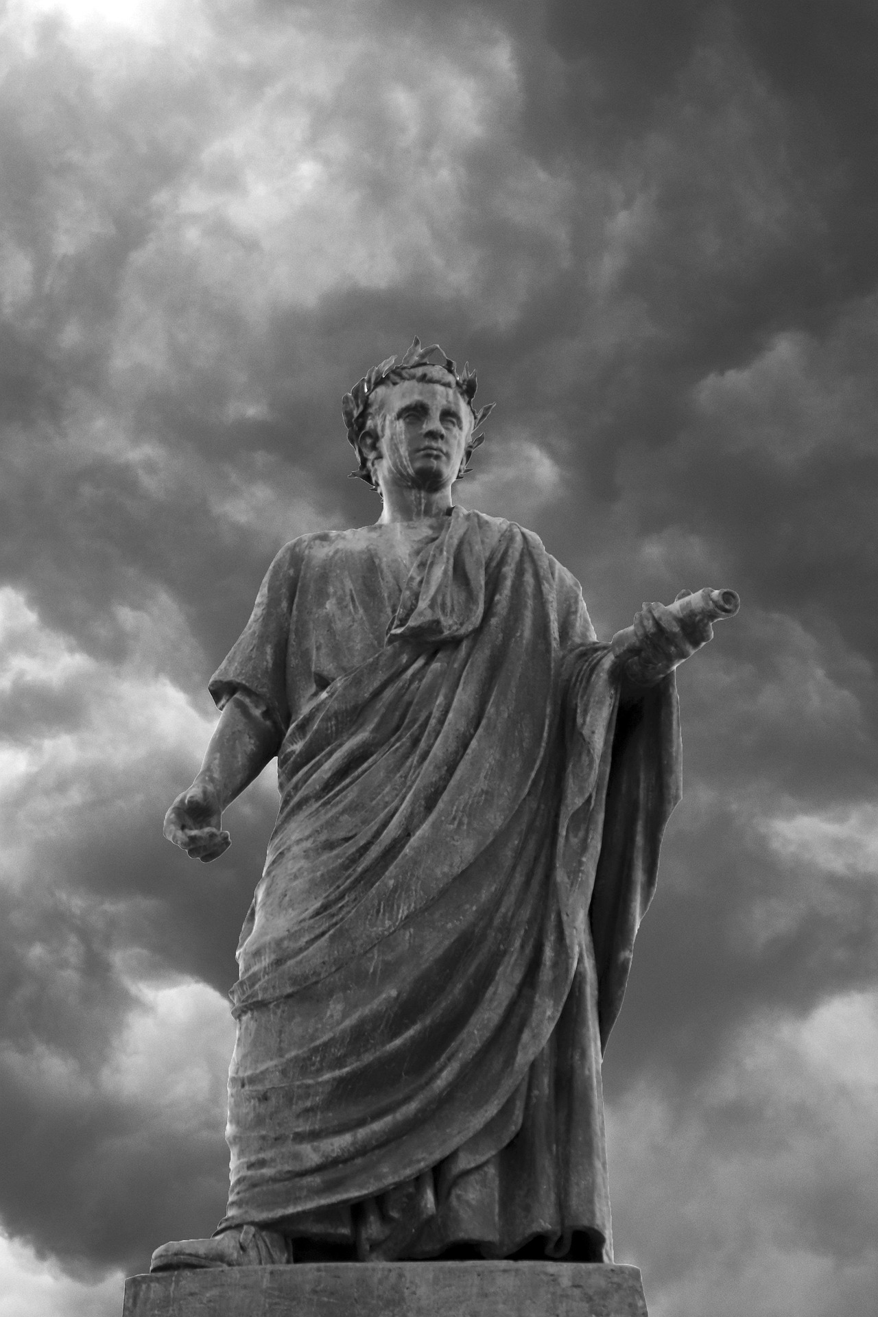 Statua del poeta Orazio a Venosa