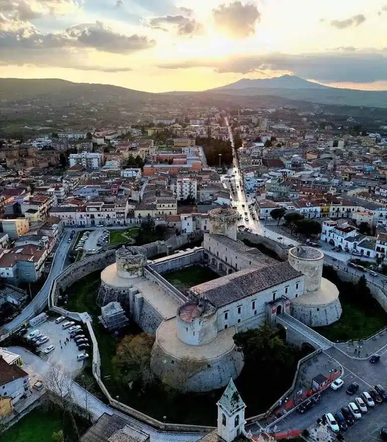 Il castello aragonese di Venosa